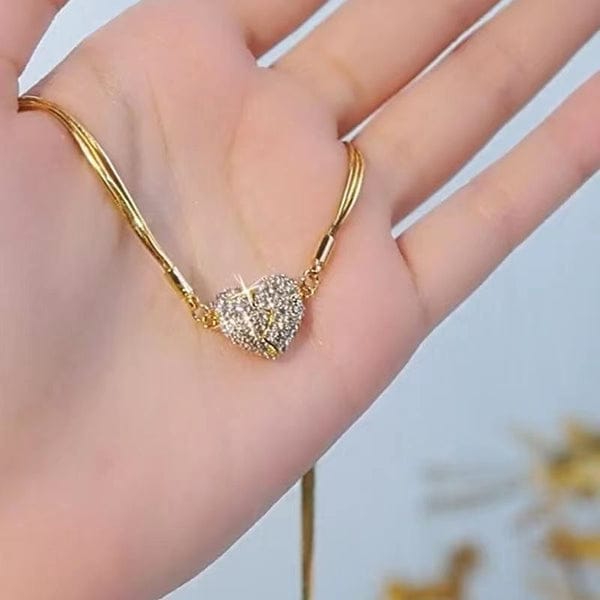 Elegant Gold-Plated Heart Pendant Necklace with Sparkling Stones